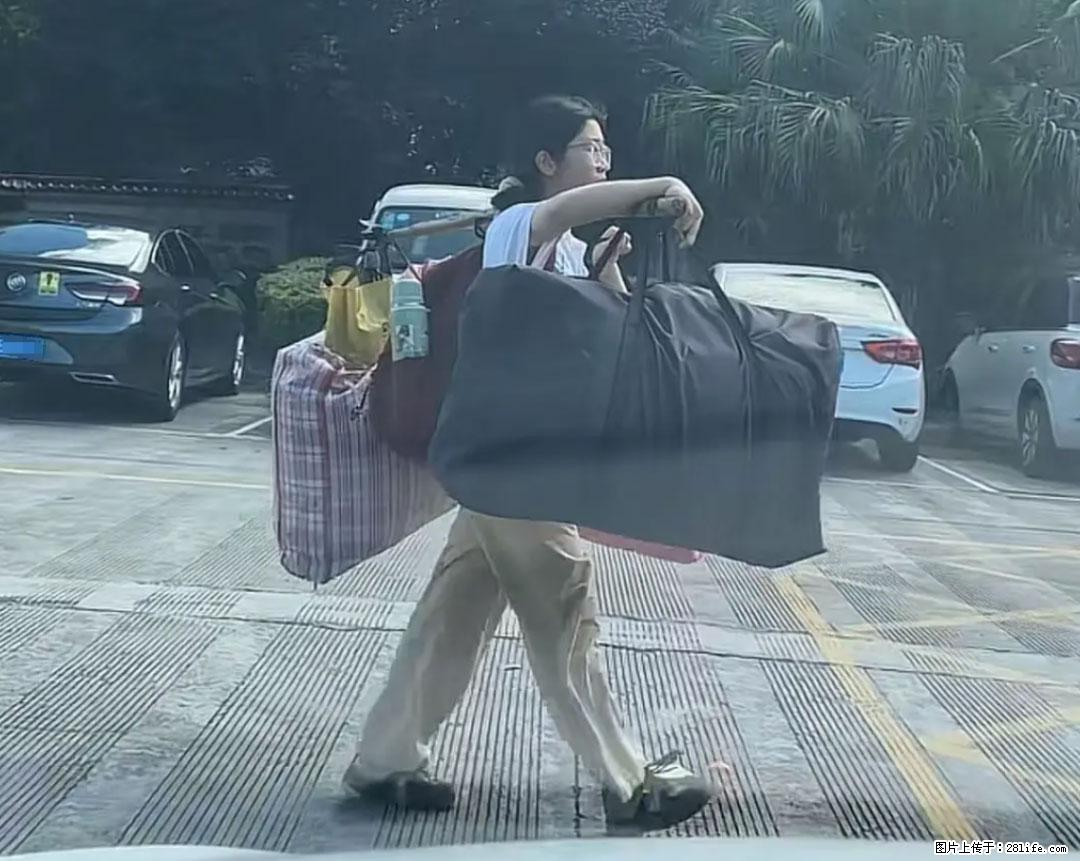 全网追的“扁担女孩”，找了一份暑假工，时薪12元 - 淮安生活资讯 - 淮安28生活网 ha.28life.net